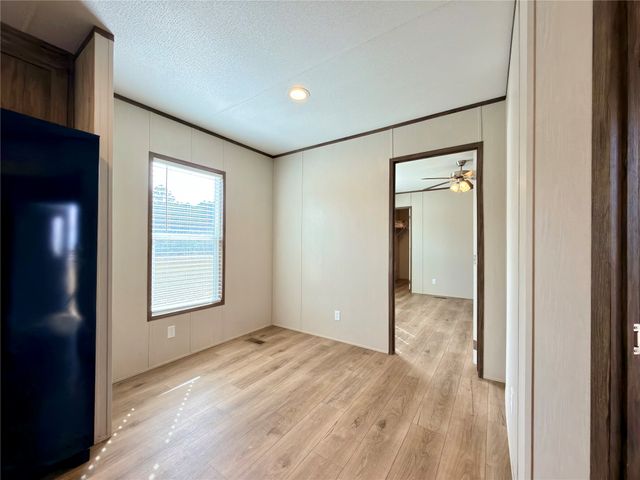 1223 AN COUNTY ROAD 465, Palestine, TX 75803