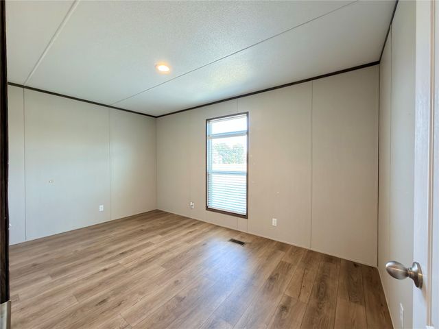 1223 AN COUNTY ROAD 465, Palestine, TX 75803