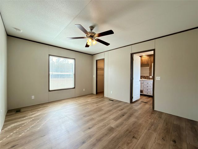 1223 AN COUNTY ROAD 465, Palestine, TX 75803