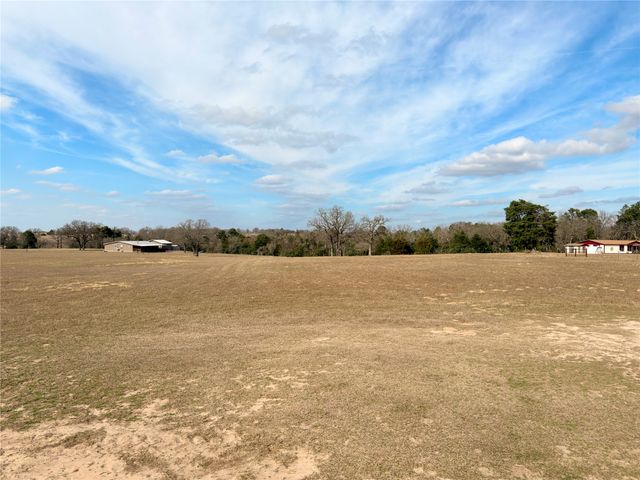 1223 AN COUNTY ROAD 465, Palestine, TX 75803