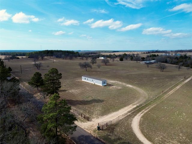1223 AN COUNTY ROAD 465, Palestine, TX 75803