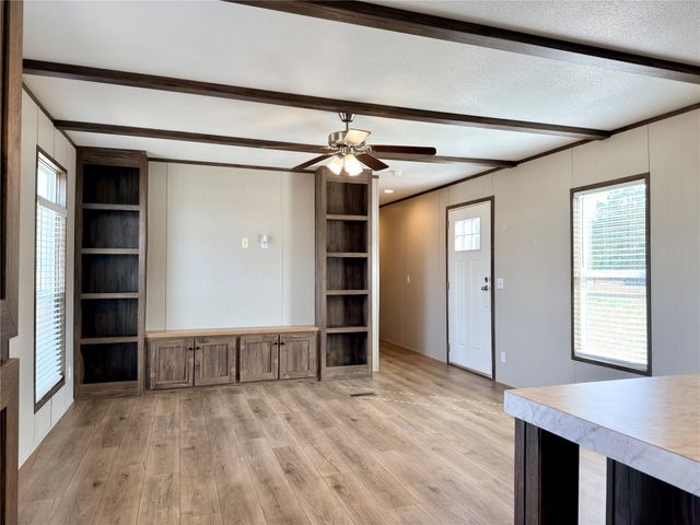 1223 AN COUNTY ROAD 465, Palestine, TX 75803