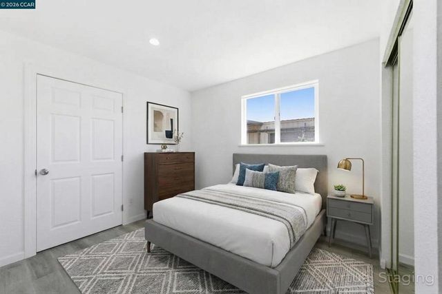 10 12 Street, Richmond, CA 94801