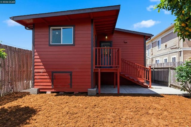 10 12 Street, Richmond, CA 94801