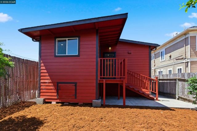 10 12 Street, Richmond, CA 94801
