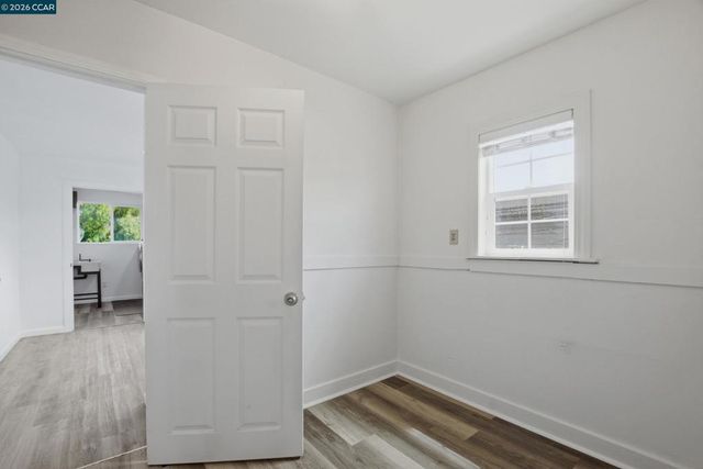 10 12 Street, Richmond, CA 94801