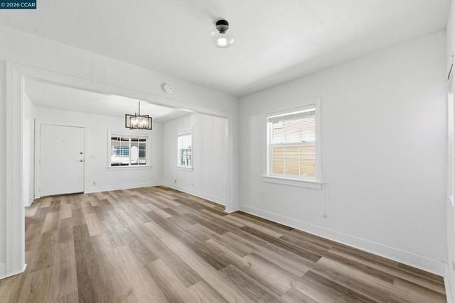 10 12 Street, Richmond, CA 94801