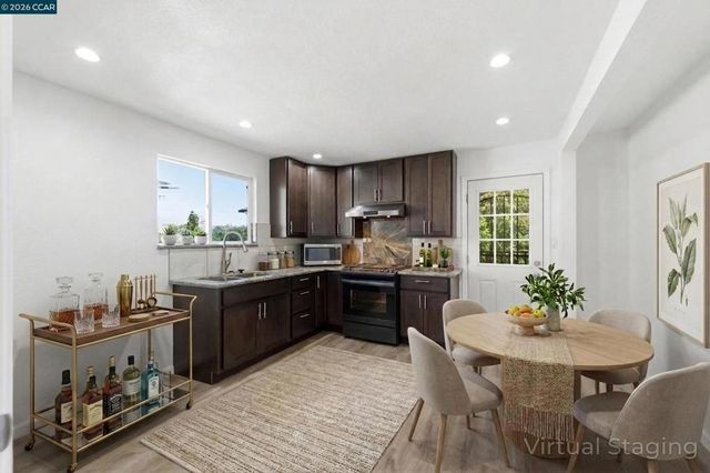 10 12 Street, Richmond, CA 94801