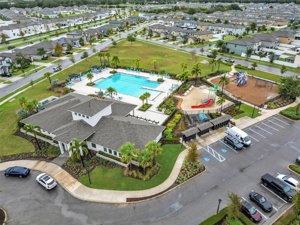 Image 26 of property listing at 4436 GLOBE THISTLE DRIVE, Tampa, FL 33619
