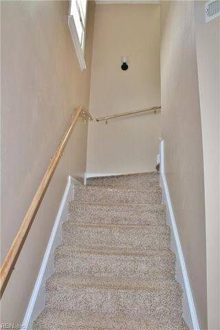 6 Tamarisk Quay Apt J, Hampton, VA 23666