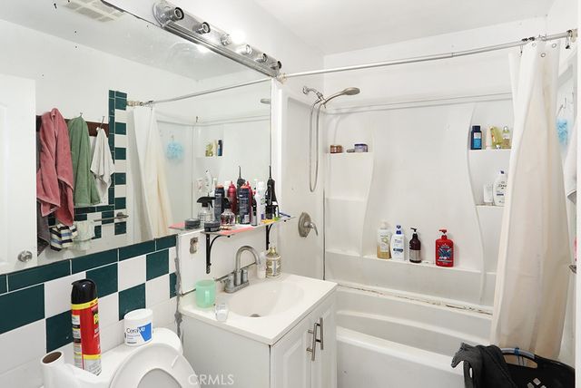 14902 Purdy, Midway City, CA 92655