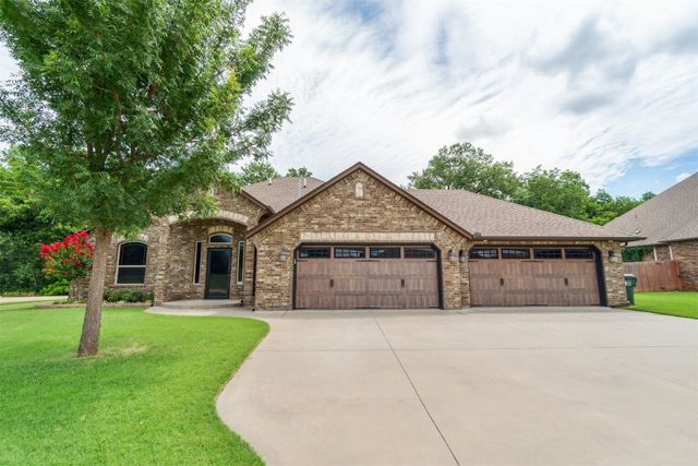 3301 Wood Valley Road, Norman, OK 73071