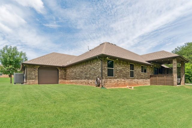 3301 Wood Valley Road, Norman, OK 73071