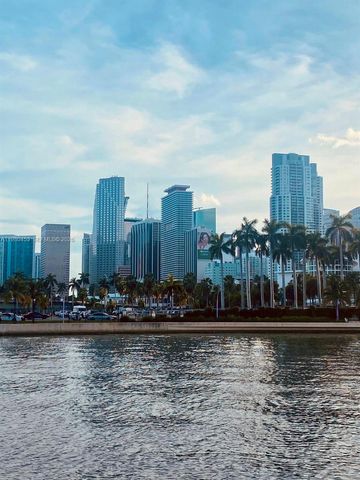 50 Biscayne Blvd 3509, Miami, FL 33132