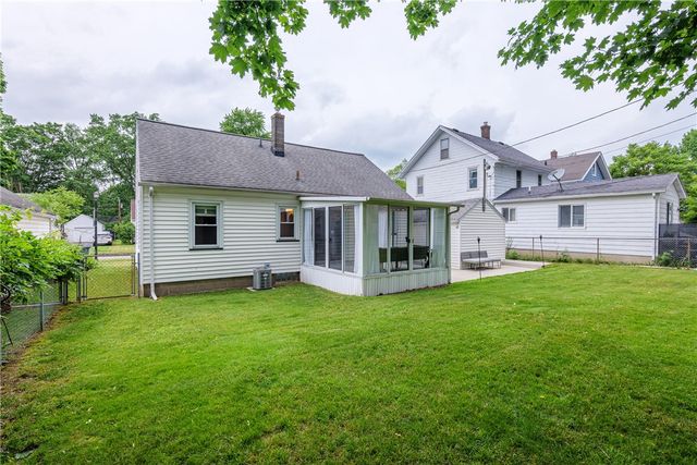 132 Presque Street, Rochester, NY 14609
