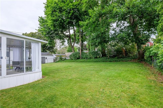 132 Presque Street, Rochester, NY 14609