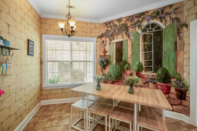 207 Georgetown Ln., Hattiesburg, MS 39402