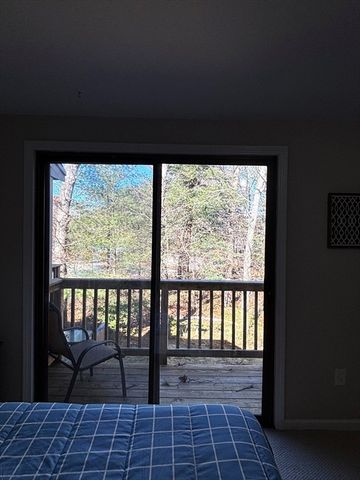 35 Santuit Pond Way 5C, Mashpee, MA 02649