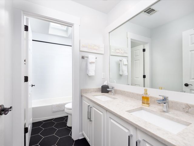 1706 Overcheck Ln, Brentwood, TN 37027