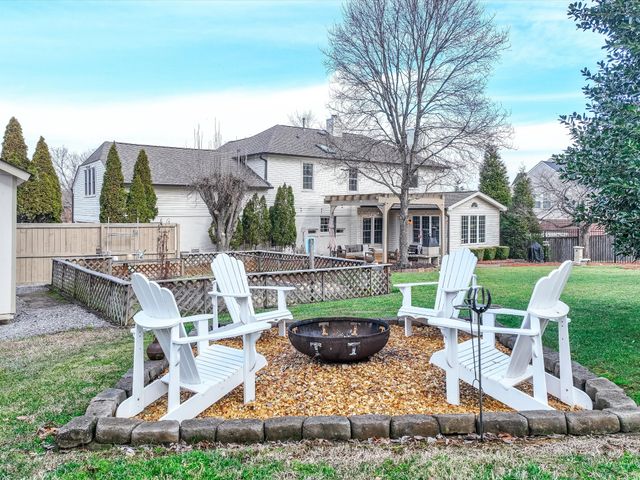 1706 Overcheck Ln, Brentwood, TN 37027