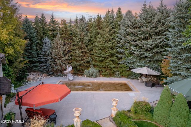 2238 E Cottonwood Cove Lane, Cottonwood Heights, UT 84121