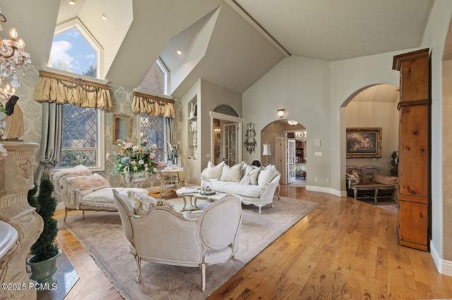 2238 E Cottonwood Cove Lane, Cottonwood Heights, UT 84121