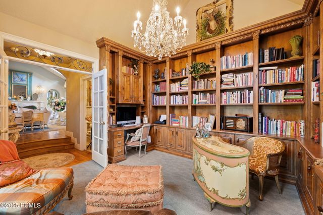 2238 E Cottonwood Cove Lane, Cottonwood Heights, UT 84121