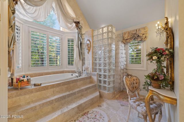 2238 E Cottonwood Cove Lane, Cottonwood Heights, UT 84121