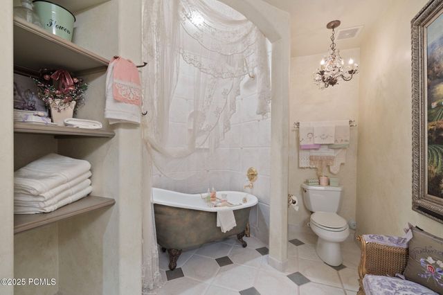 2238 E Cottonwood Cove Lane, Cottonwood Heights, UT 84121