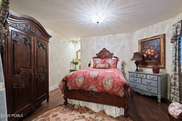 2238 E Cottonwood Cove Lane, Cottonwood Heights, UT 84121