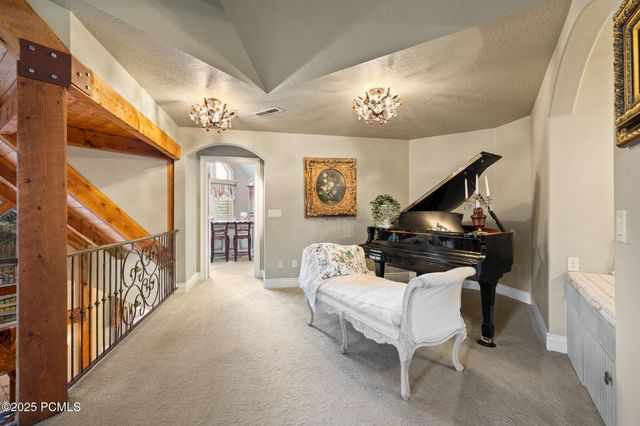 2238 E Cottonwood Cove Lane, Cottonwood Heights, UT 84121