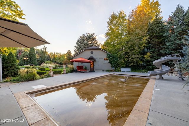 2238 E Cottonwood Cove Lane, Cottonwood Heights, UT 84121