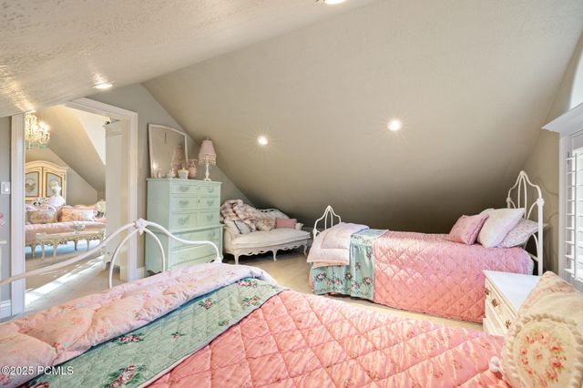 2238 E Cottonwood Cove Lane, Cottonwood Heights, UT 84121