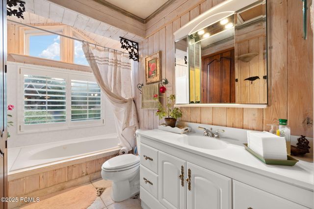 2238 E Cottonwood Cove Lane, Cottonwood Heights, UT 84121