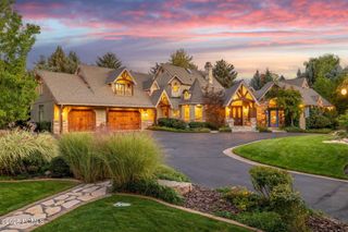 2238 E Cottonwood Cove Lane, Cottonwood Heights, UT 84121