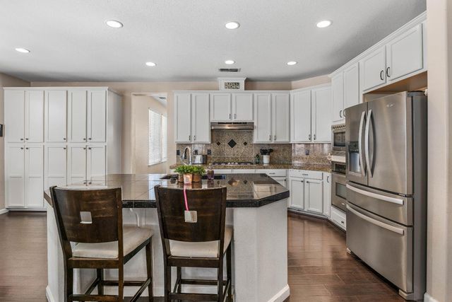 1777 Daniel Dr, Ripon, CA 95366