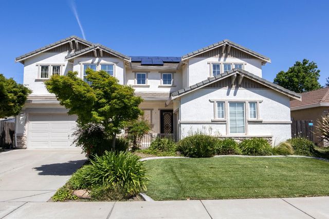 1777 Daniel Dr, Ripon, CA 95366