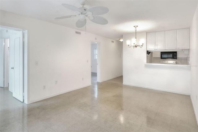 900 AVENUE Z SE B2, Winter Haven, FL 33880