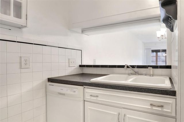 900 AVENUE Z SE B2, Winter Haven, FL 33880