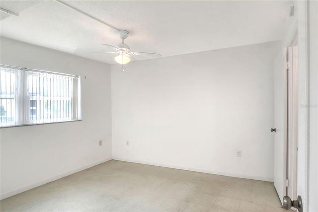 900 AVENUE Z SE B2, Winter Haven, FL 33880