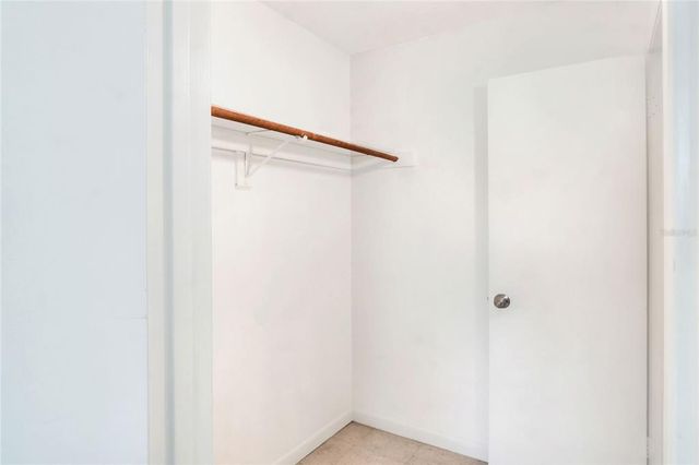 900 AVENUE Z SE B2, Winter Haven, FL 33880
