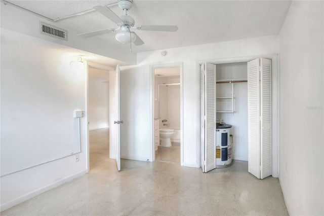 900 AVENUE Z SE B2, Winter Haven, FL 33880