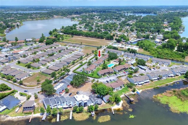 900 AVENUE Z SE B2, Winter Haven, FL 33880