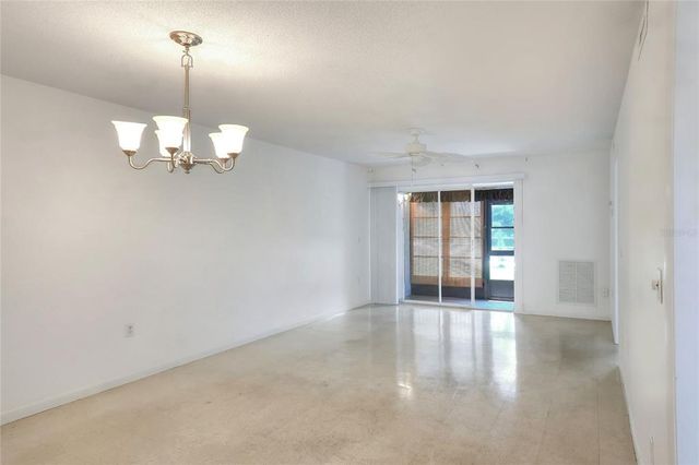 900 AVENUE Z SE B2, Winter Haven, FL 33880