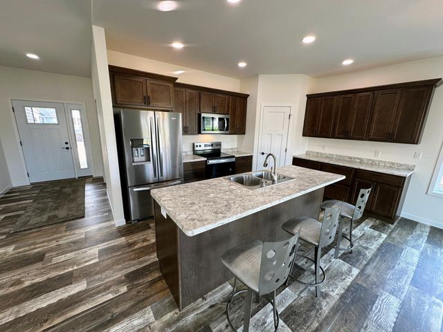 860 9th Street NW, Perham, MN 56573