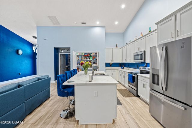 601 English Oaks Drive, Port Orange, FL 32127