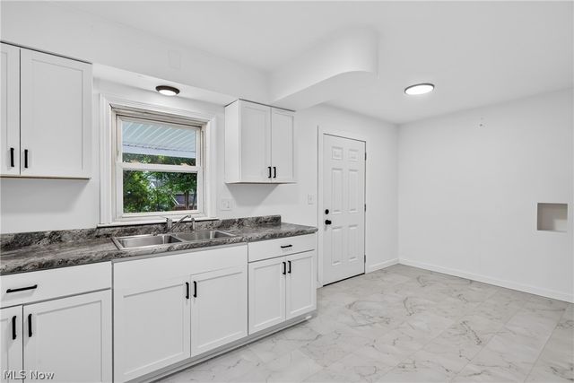4916 Southern Boulevard, Youngstown, OH 44512