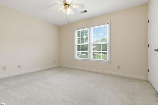 110 W Killarney Lake, Moore, SC 29369