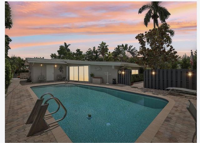 3044 NE 15th Terrace, Oakland Park, FL 33334
