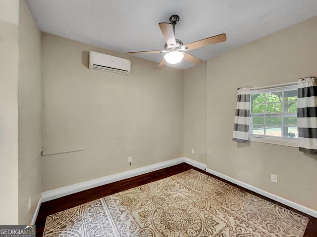 298 Hudson River Drive, Commerce, GA 30530